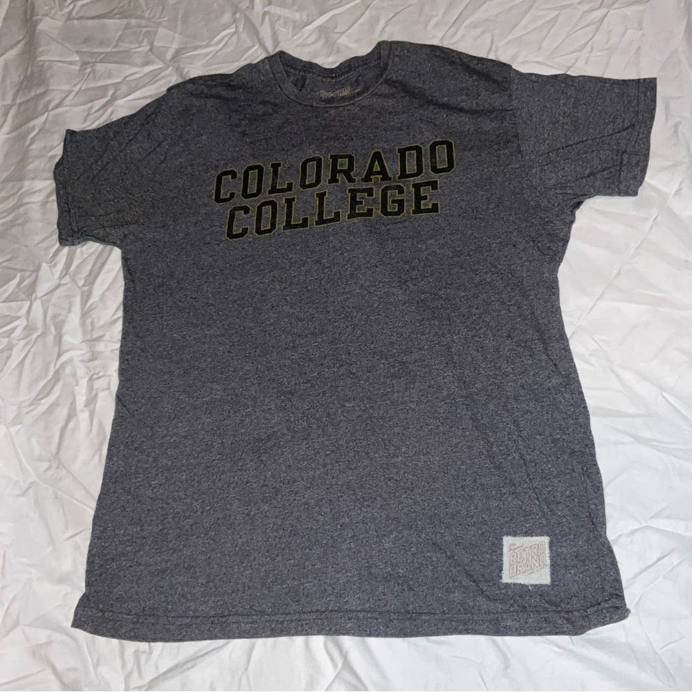 Colorado college small shirt